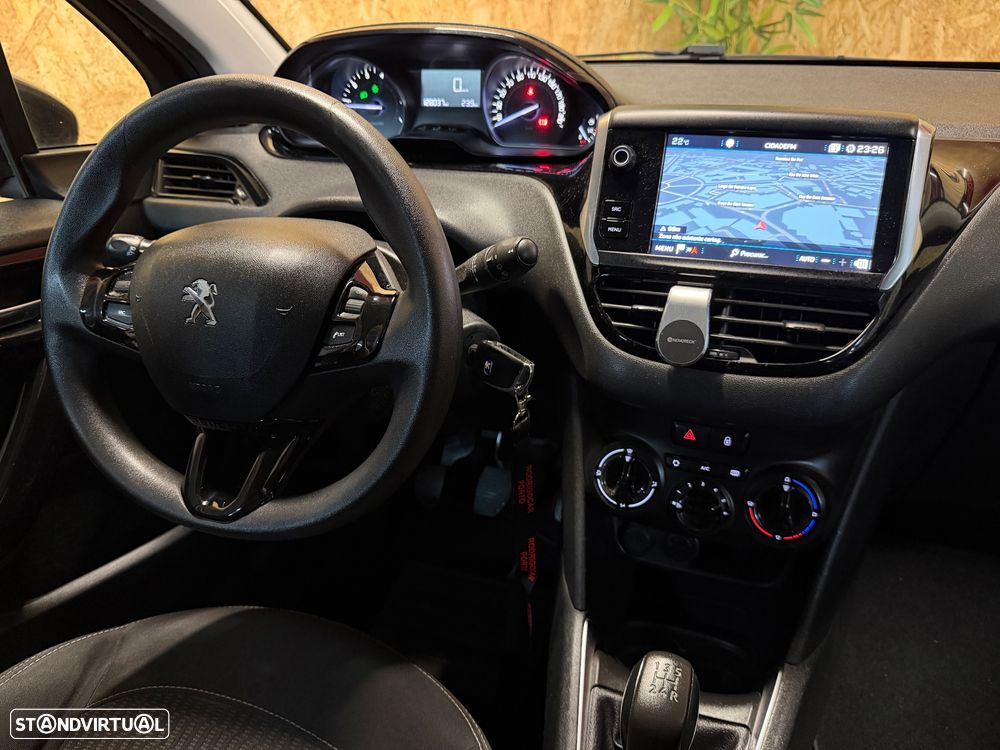Peugeot 208 PureTech 82 Active - 16