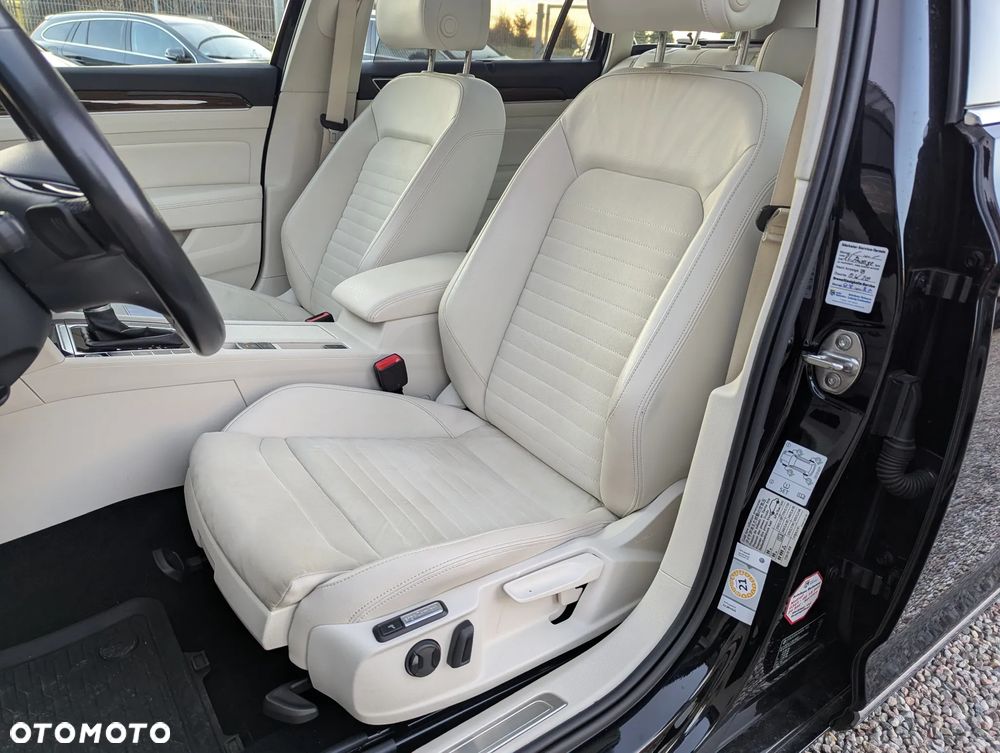 Volkswagen Passat 2.0 TDI SCR DSG Highline - 25