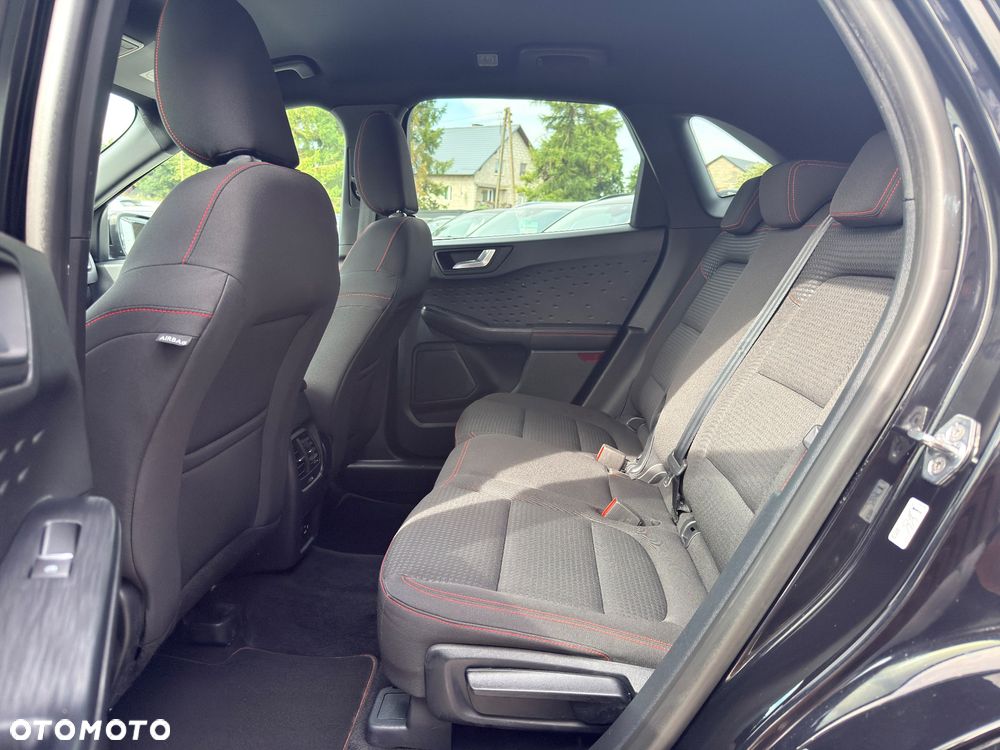 Ford Kuga 2.0 EcoBlue 4x4 ST-LINE X - 19