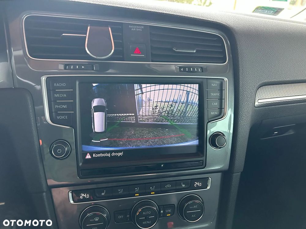 Volkswagen Golf Alltrack - 17