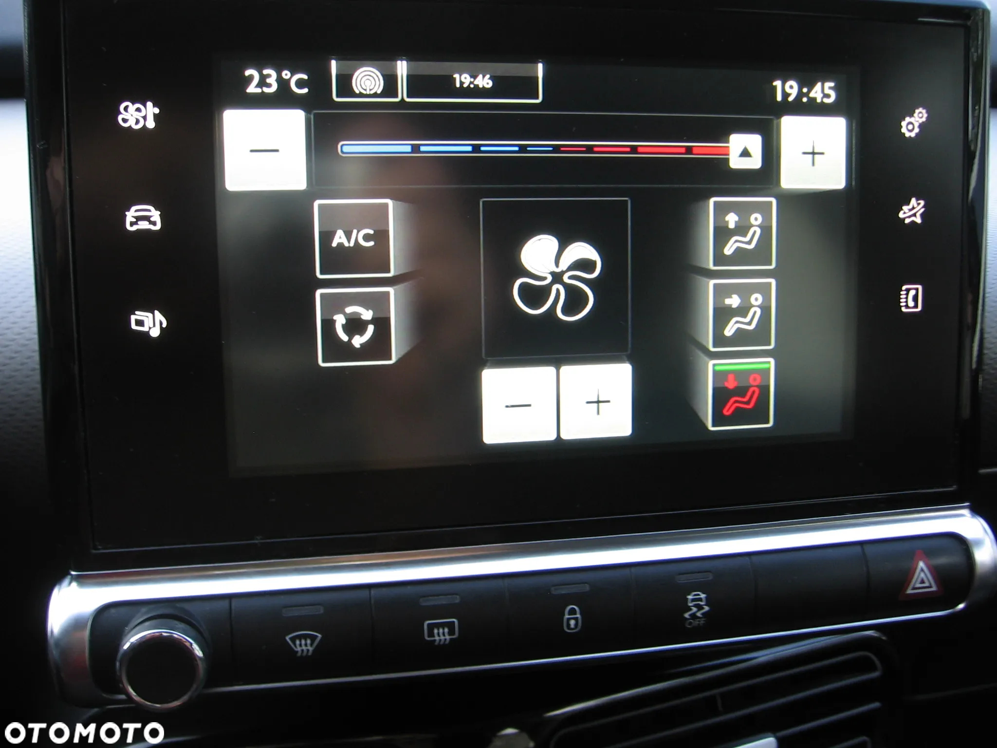 Citroën C4 Cactus BlueHDi 100 Stop&Start Live - 9