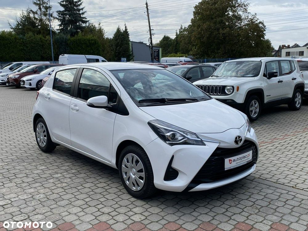 Toyota Yaris - 4
