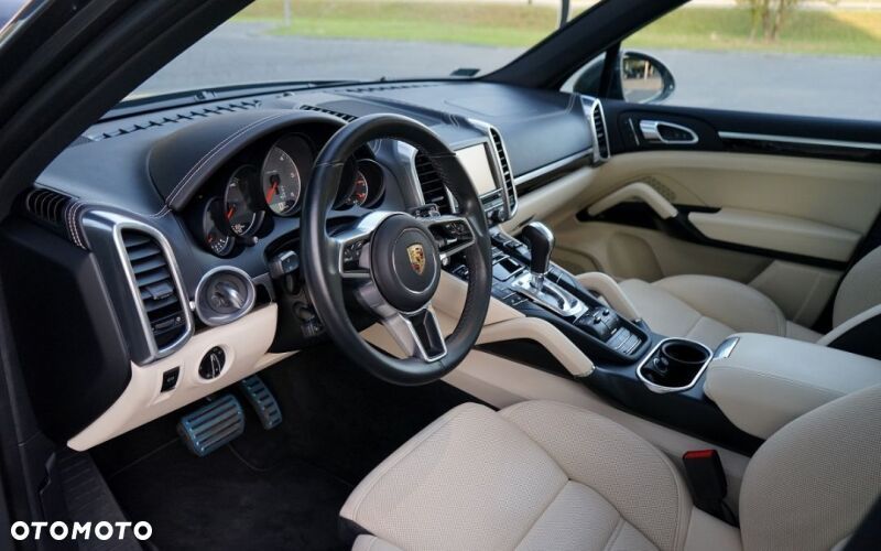 Porsche Cayenne S Diesel - 9