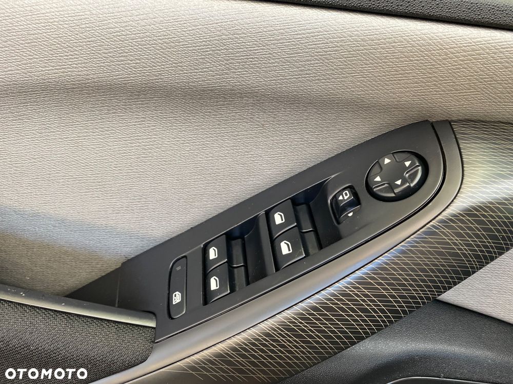 Citroën C4 Picasso 2.0 HDi FAP Exclusive - 28