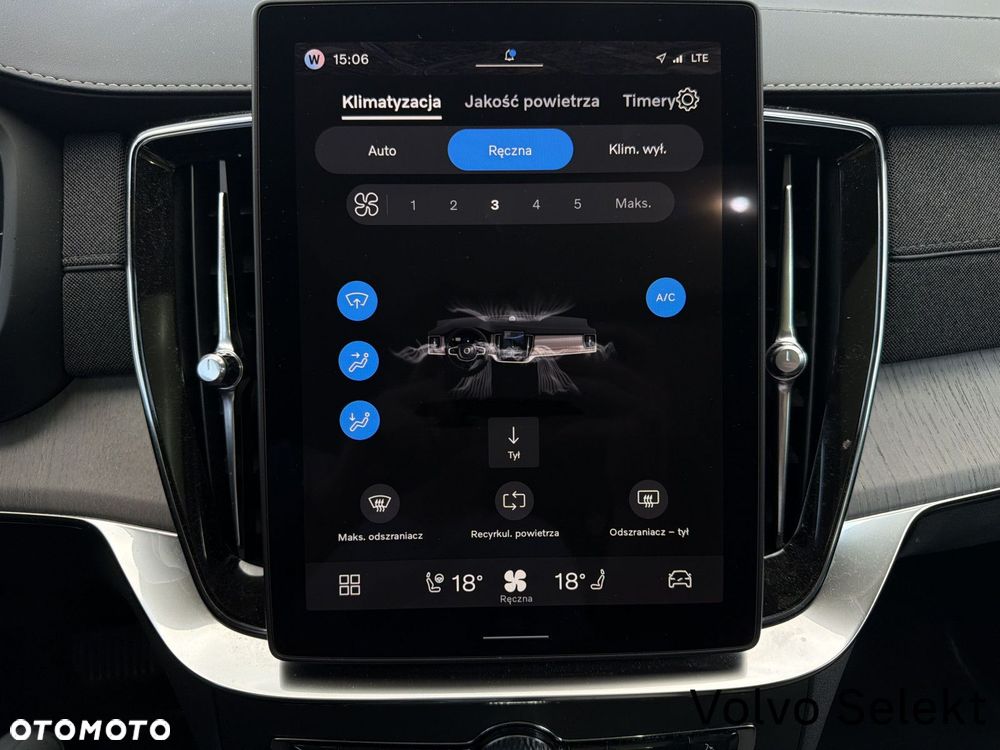 Volvo XC 90 - 23