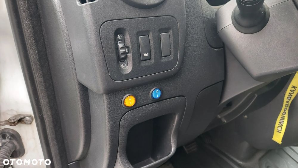 Renault Master - 18