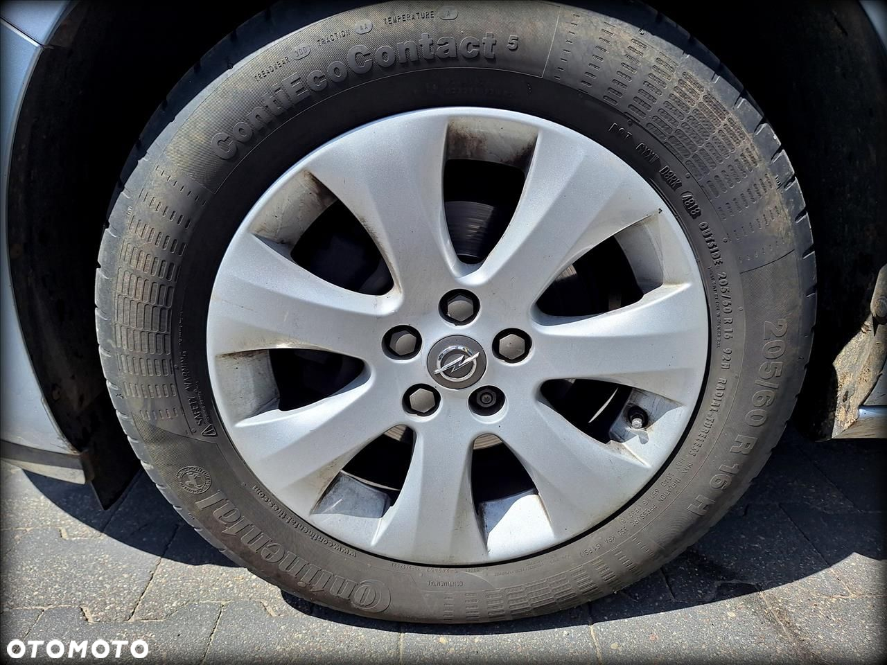 Opel Astra IV 1.4 T EU6 - 20