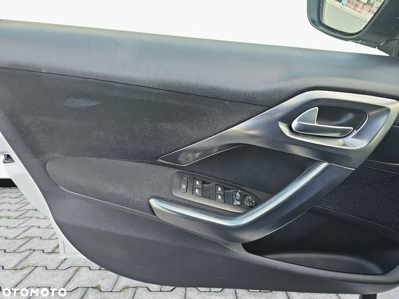 Peugeot 2008 - 16