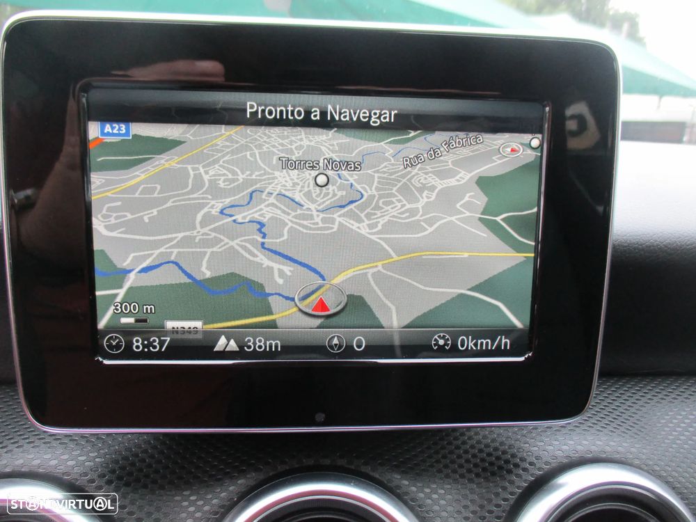 Mercedes-Benz A 180 CDI (BlueEFFICIENCY) Urban - 12