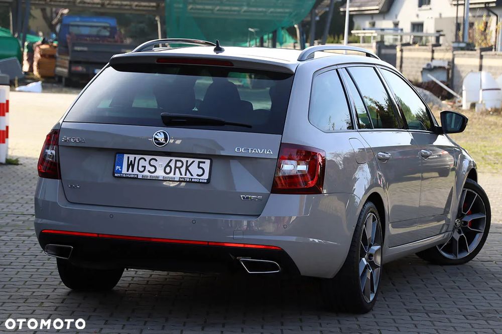 Skoda Octavia 2.0 TDI SCR 4x4 RS DSG - 4