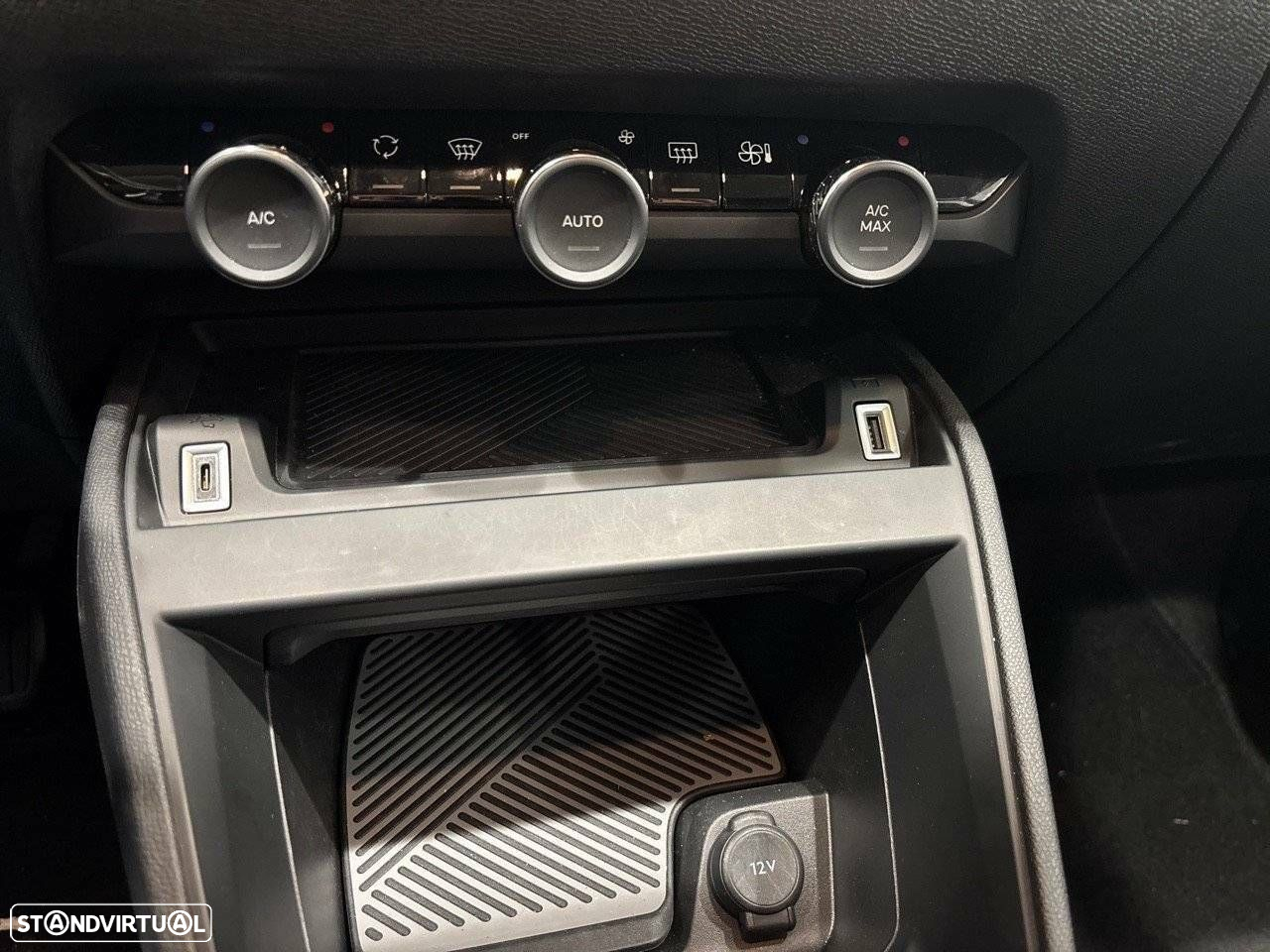 Citroën C4 1.2 PureTech Plus - 17