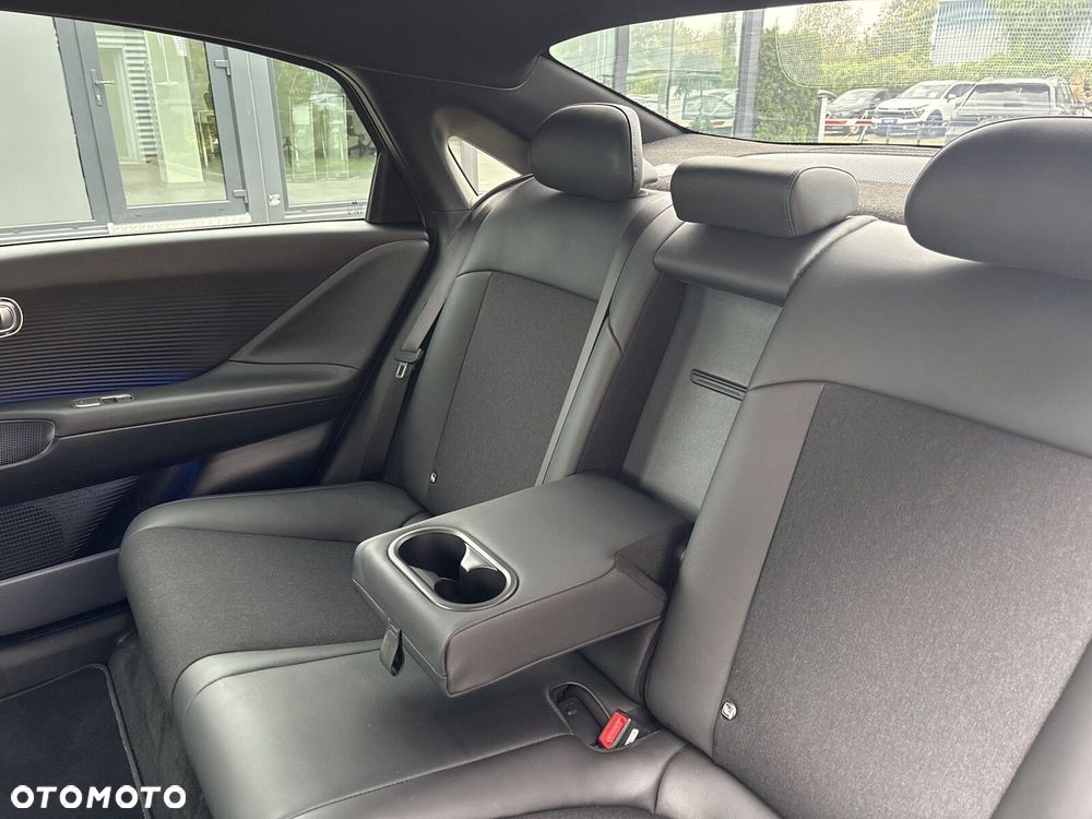 Hyundai IONIQ 6 77kWh Black Edition - 17
