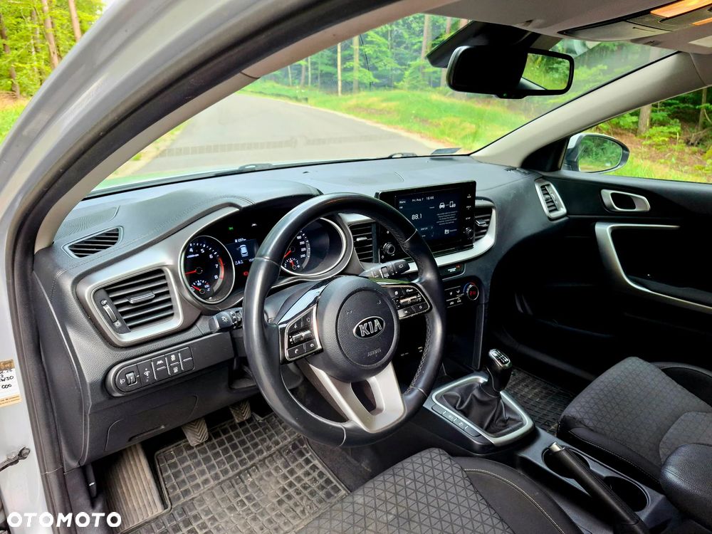 Kia Ceed 1.0 T-GDI L - 5