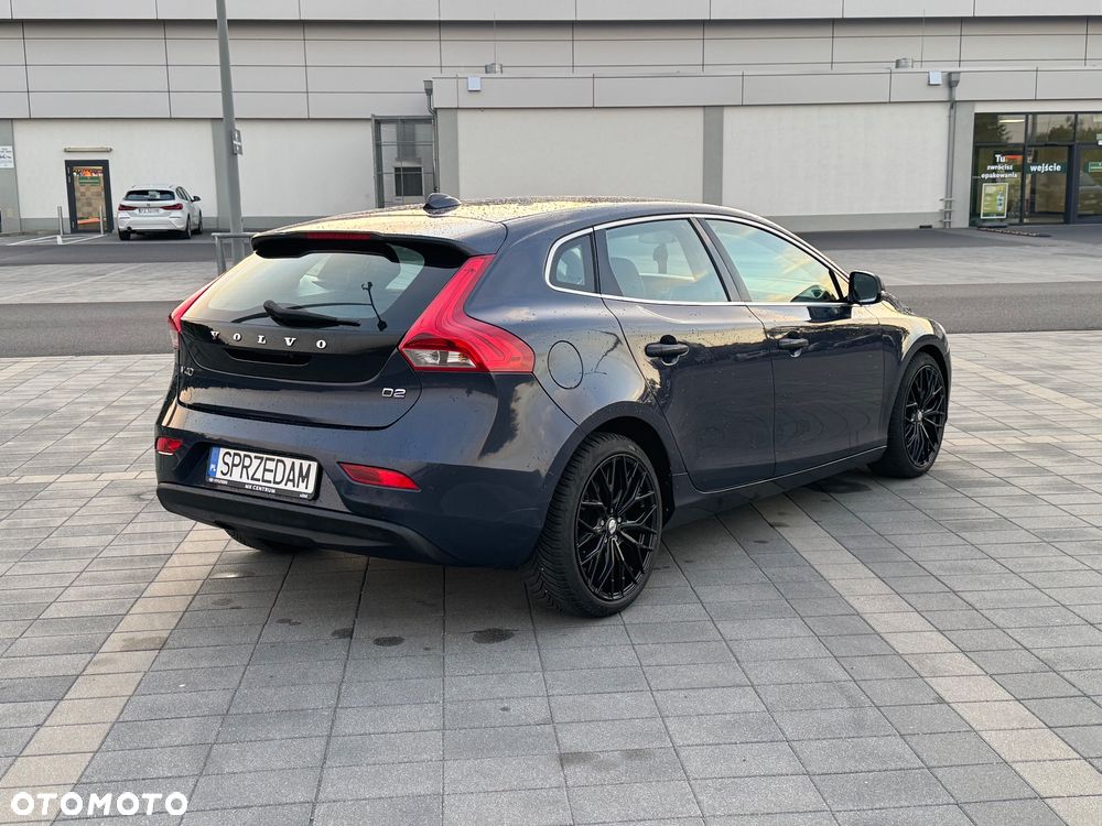 Volvo V40 - 5