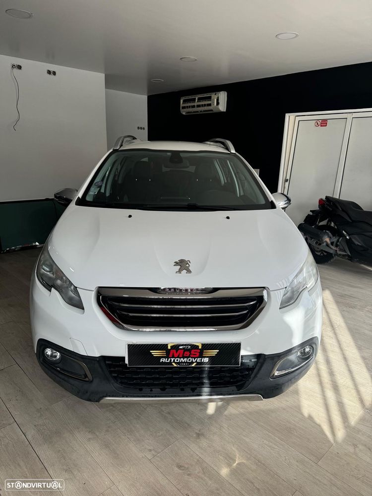 Peugeot 2008 PureTech 82 Allure - 3