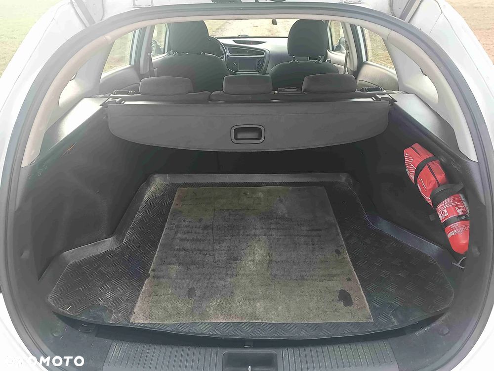 Kia Ceed 1.6 GDI L - 10