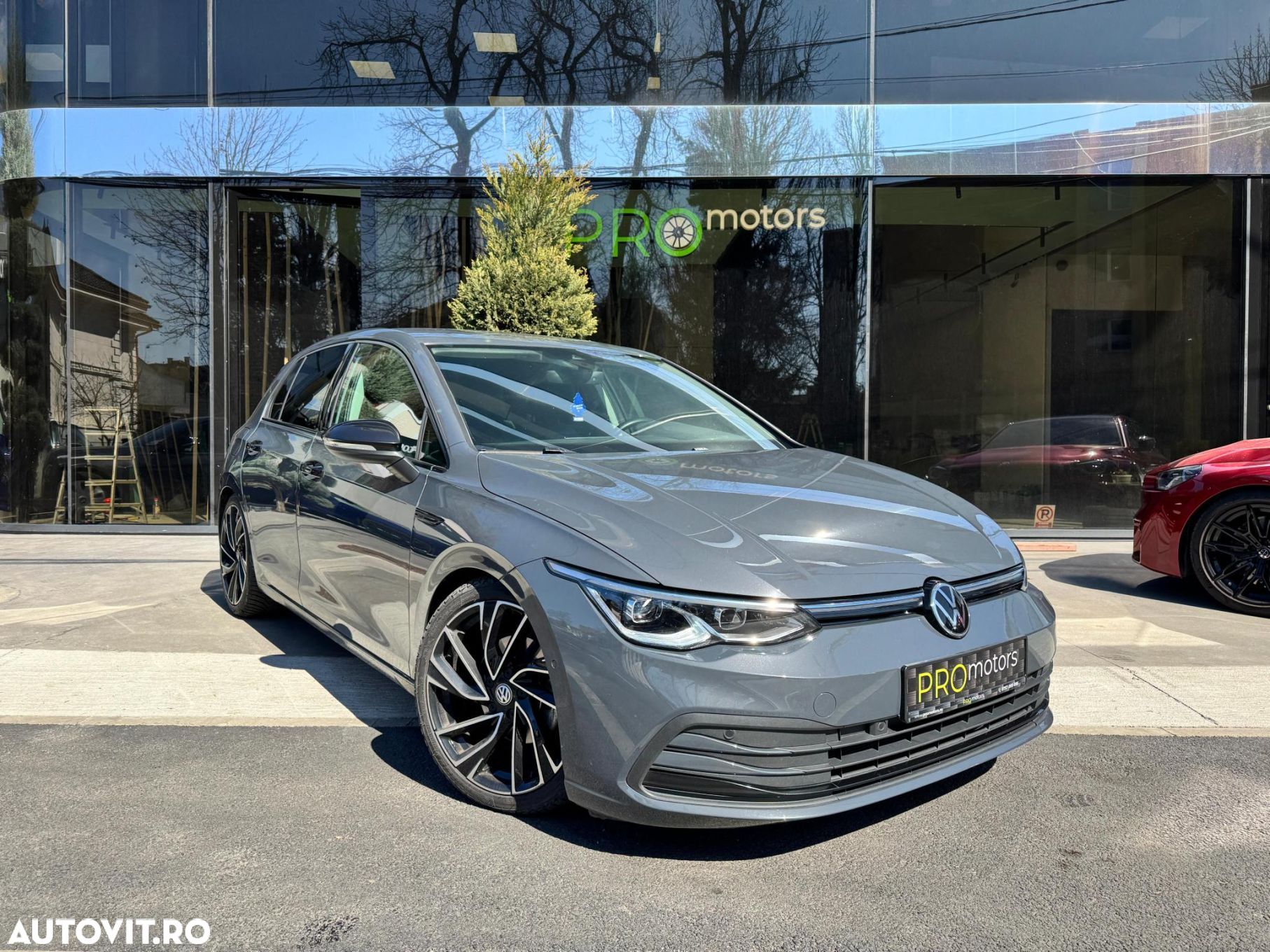 Volkswagen Golf 2.0 TDI DSG Style - 1
