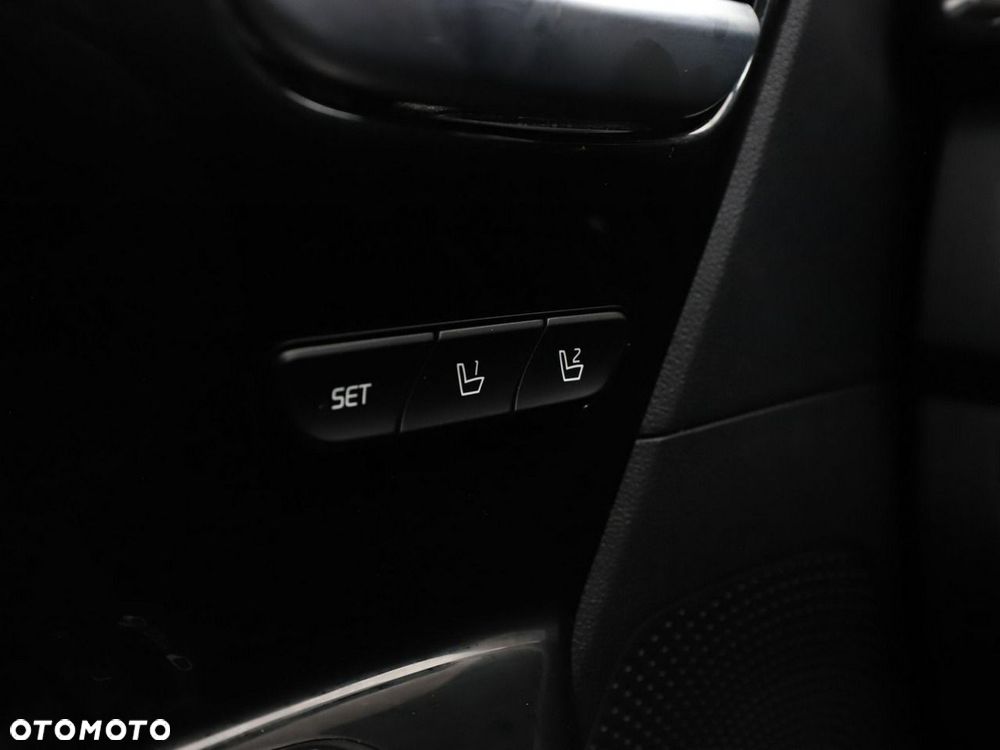 Kia Niro 1.6 GDI 2WD Spirit - 38