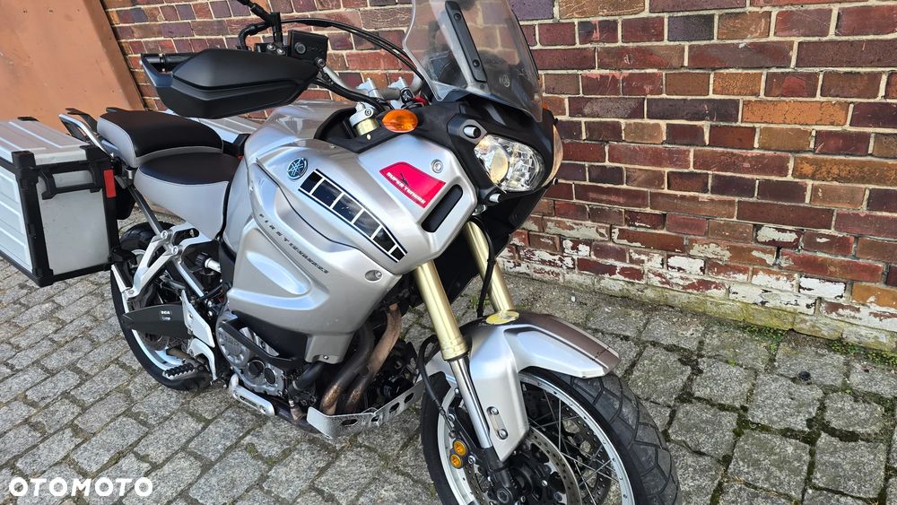 Yamaha XTZ - 28