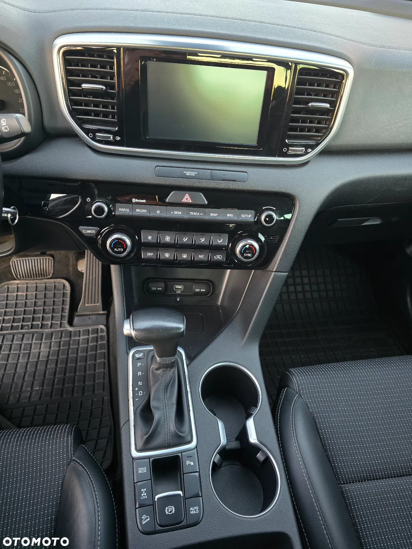 Kia Sportage 1.6 CRDI AWD DCT PLATINUM - 19