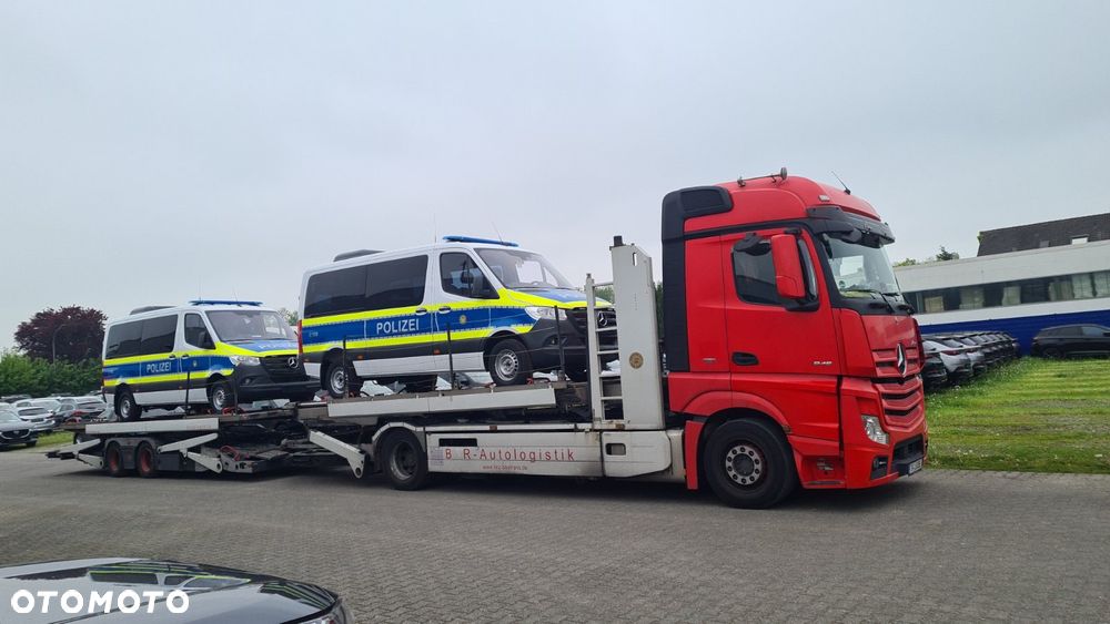Mercedes-Benz Actros - 17