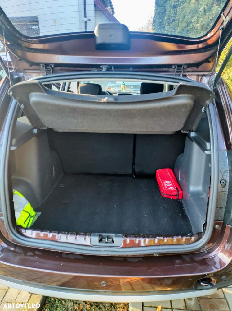 Dacia Duster 1.5 dCi 4x2 Prestige - 4