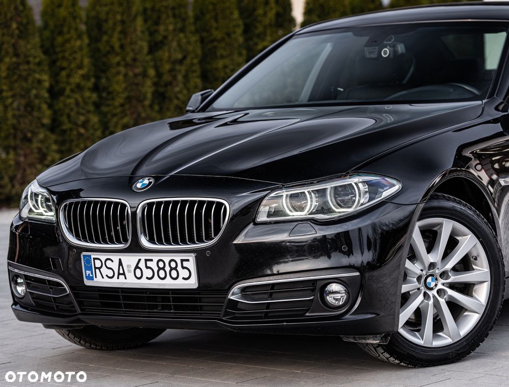BMW Seria 5 520d xDrive Sport Line - 12