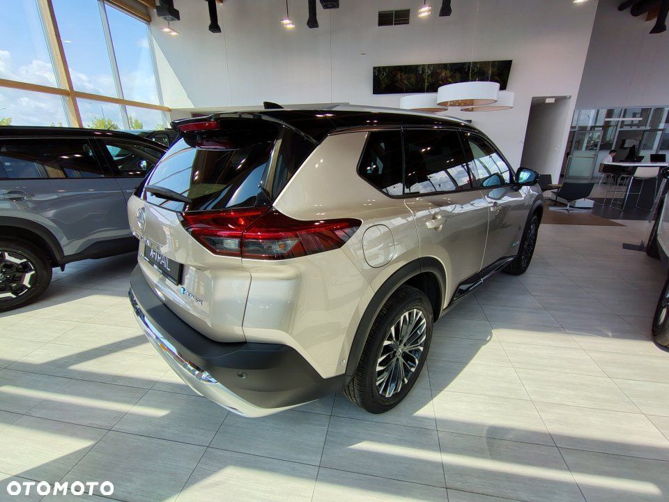 Nissan X-Trail - 4