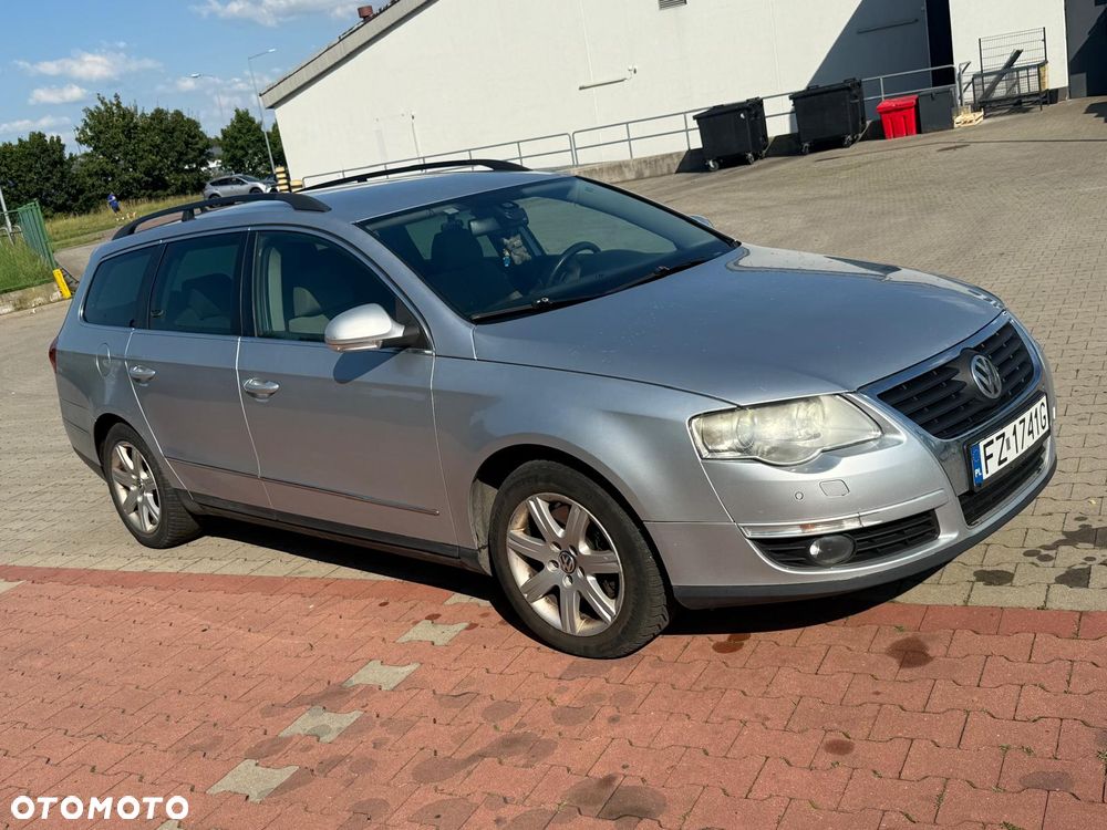 Volkswagen Passat 2.0 TDI DPF Comfortline DSG - 1