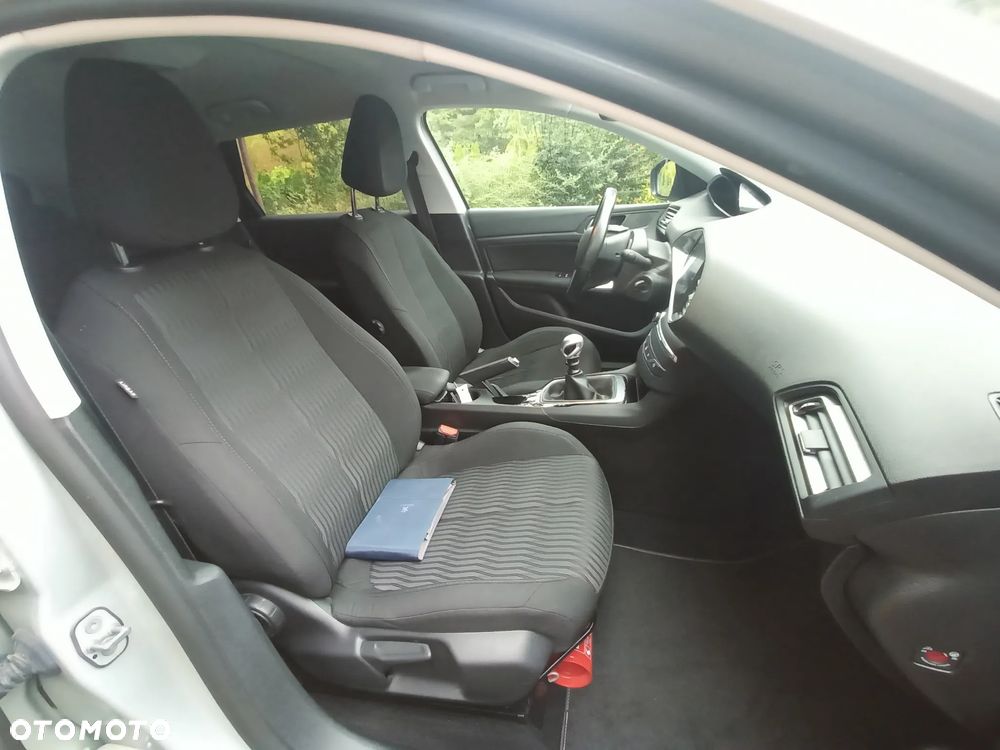 Peugeot 308 PureTech 130 Stop & Start Allure - 20