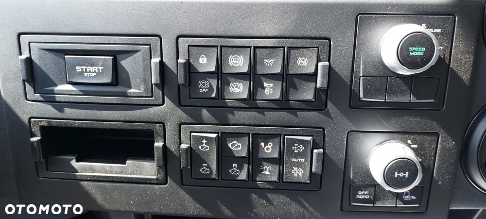 Renault K 520 P6X6 HEAVY - 24