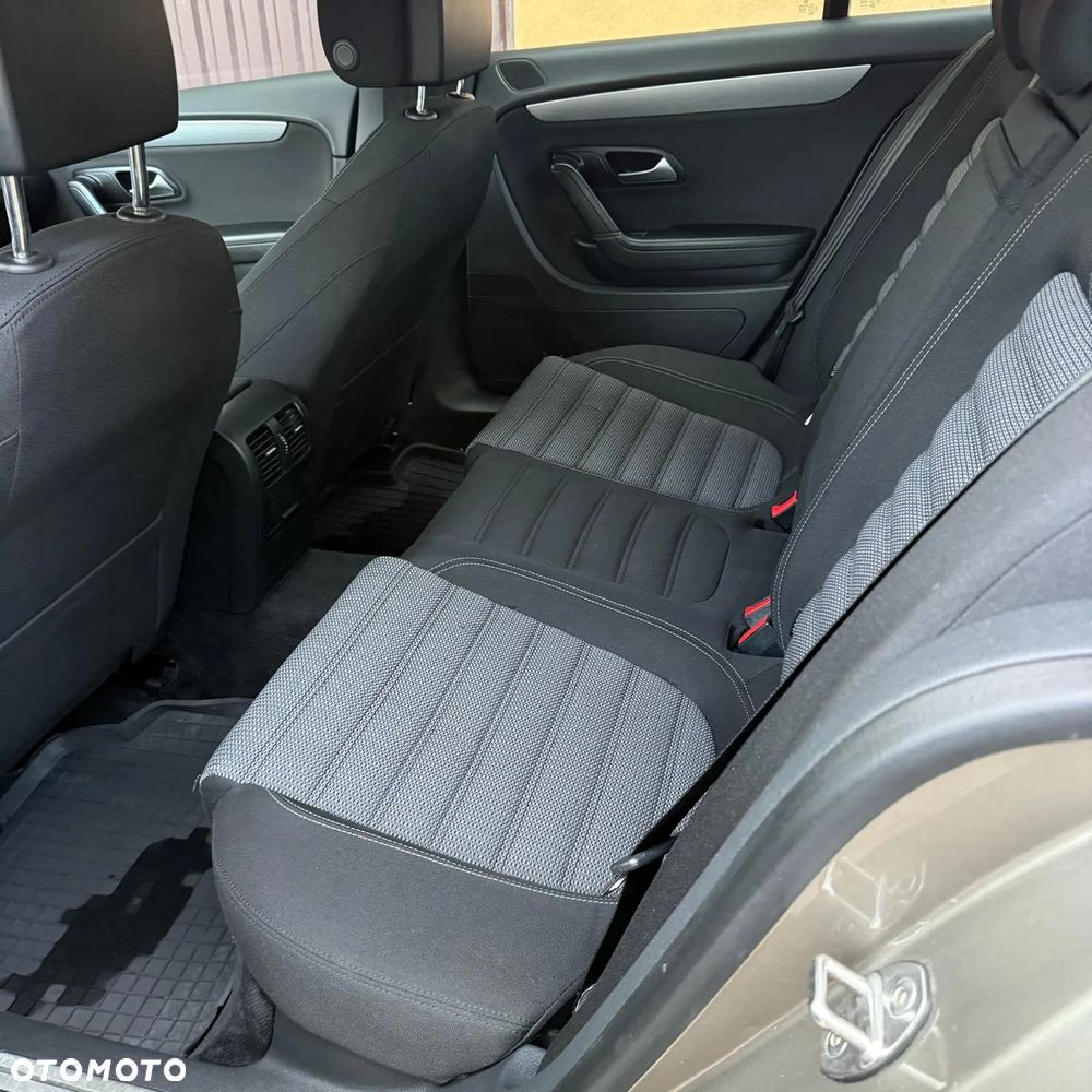 Volkswagen CC - 13