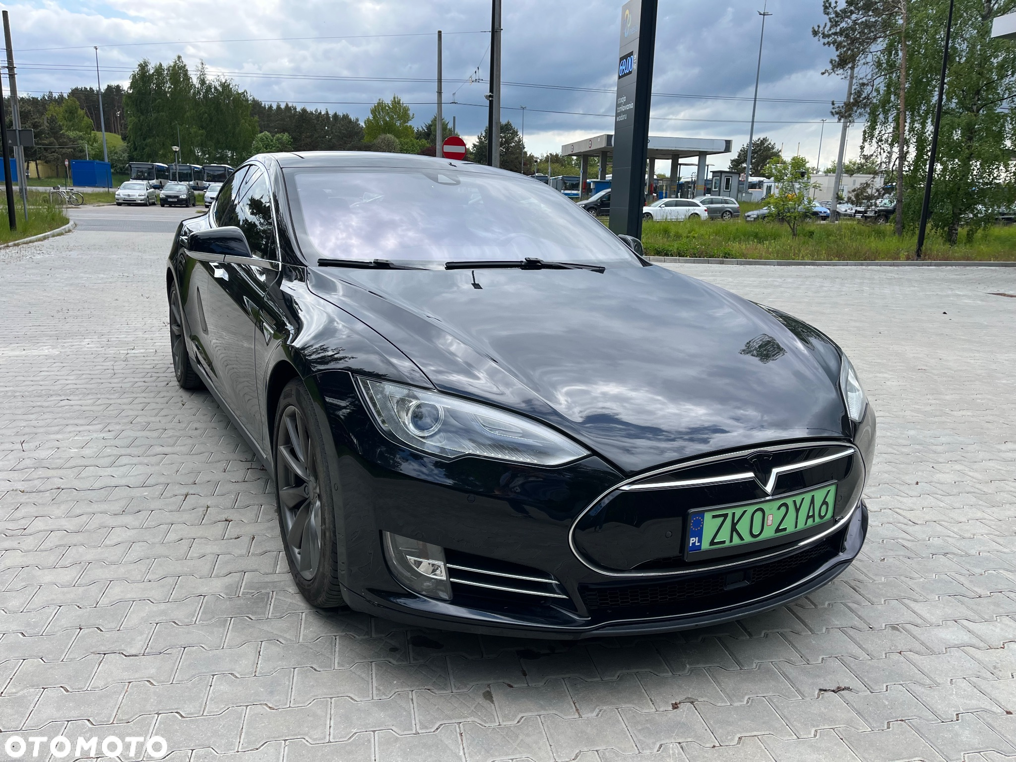 Tesla Model S 75 D - 7