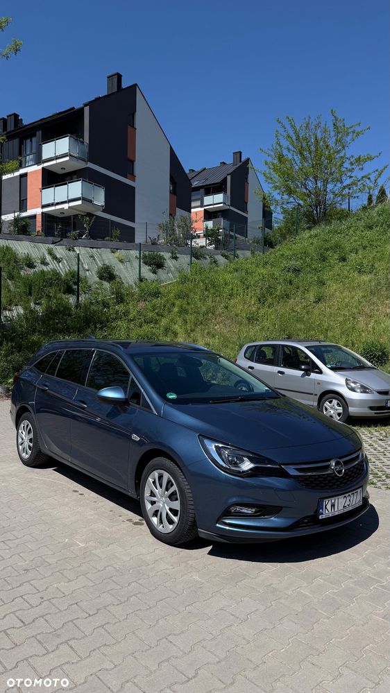Opel Astra 1.6 CDTI Essentia - 16
