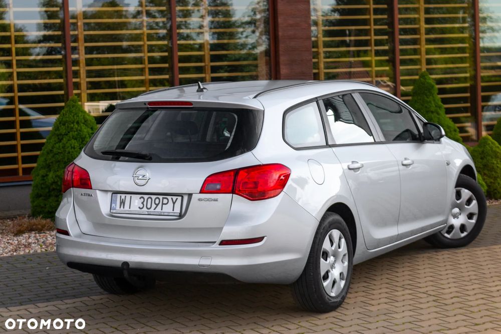 Opel Astra IV 1.4 Essentia - 8