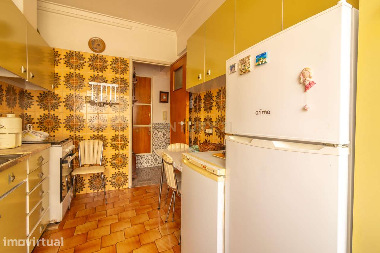 Apartamento T2 em Odivelas com Terraço e Boa Exposição Solar - Grande imagem: 4/22