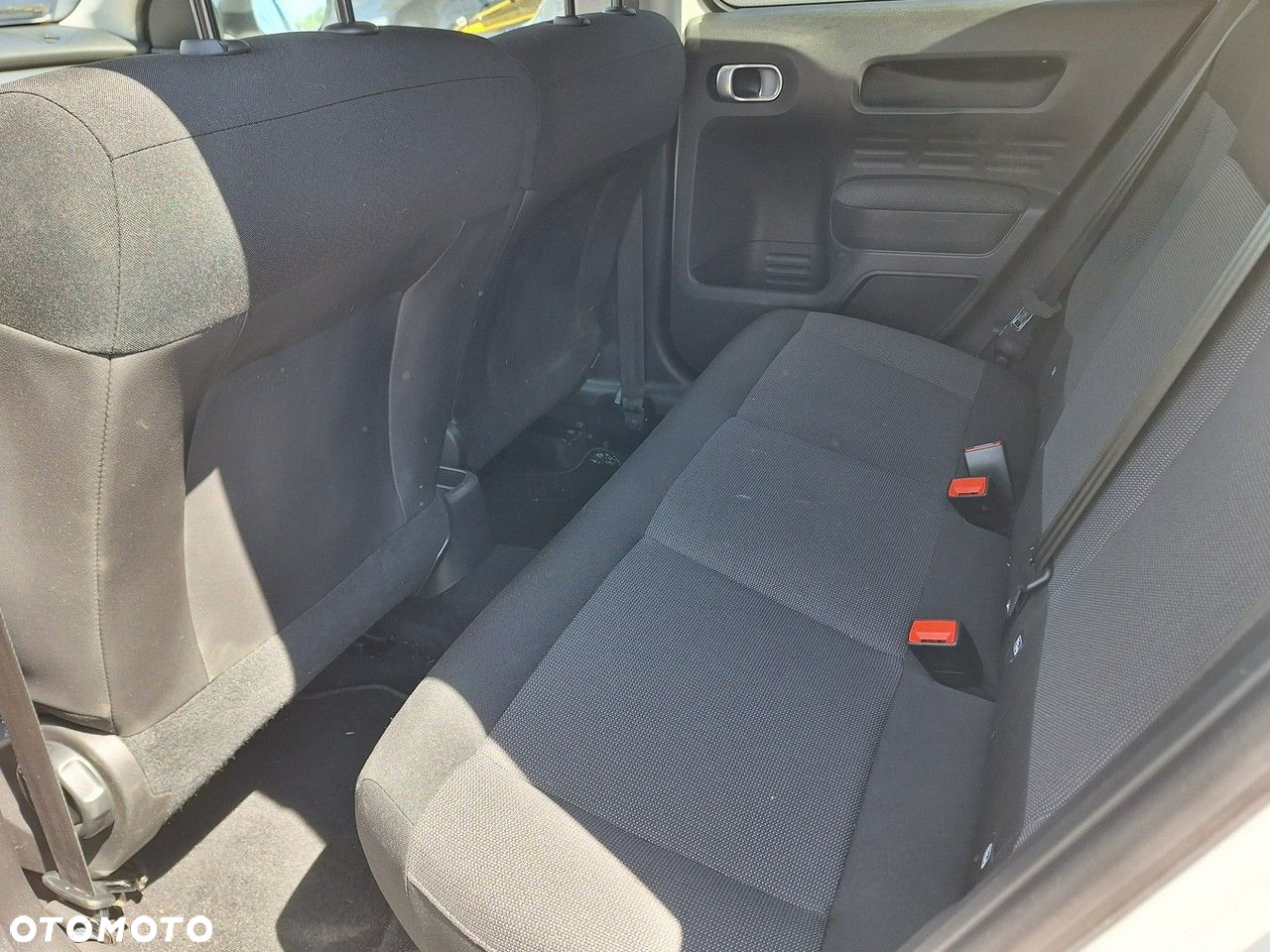 Citroën C4 Cactus - 18