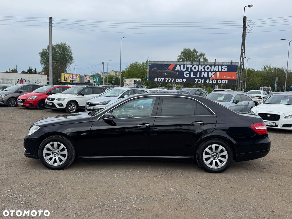 Mercedes-Benz Klasa E 200 CDI DPF BlueEFFICIENCY Automatik - 17