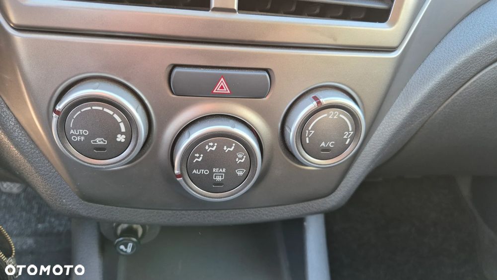 Subaru Impreza 2.0R Comfort - 35