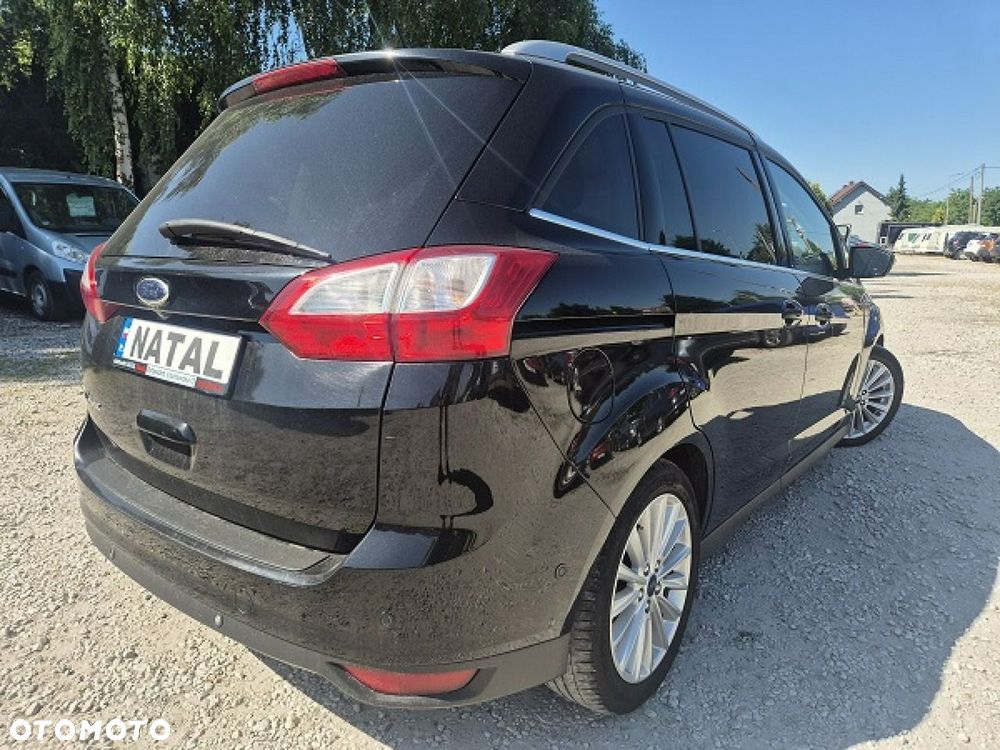 Ford Grand C-MAX - 3