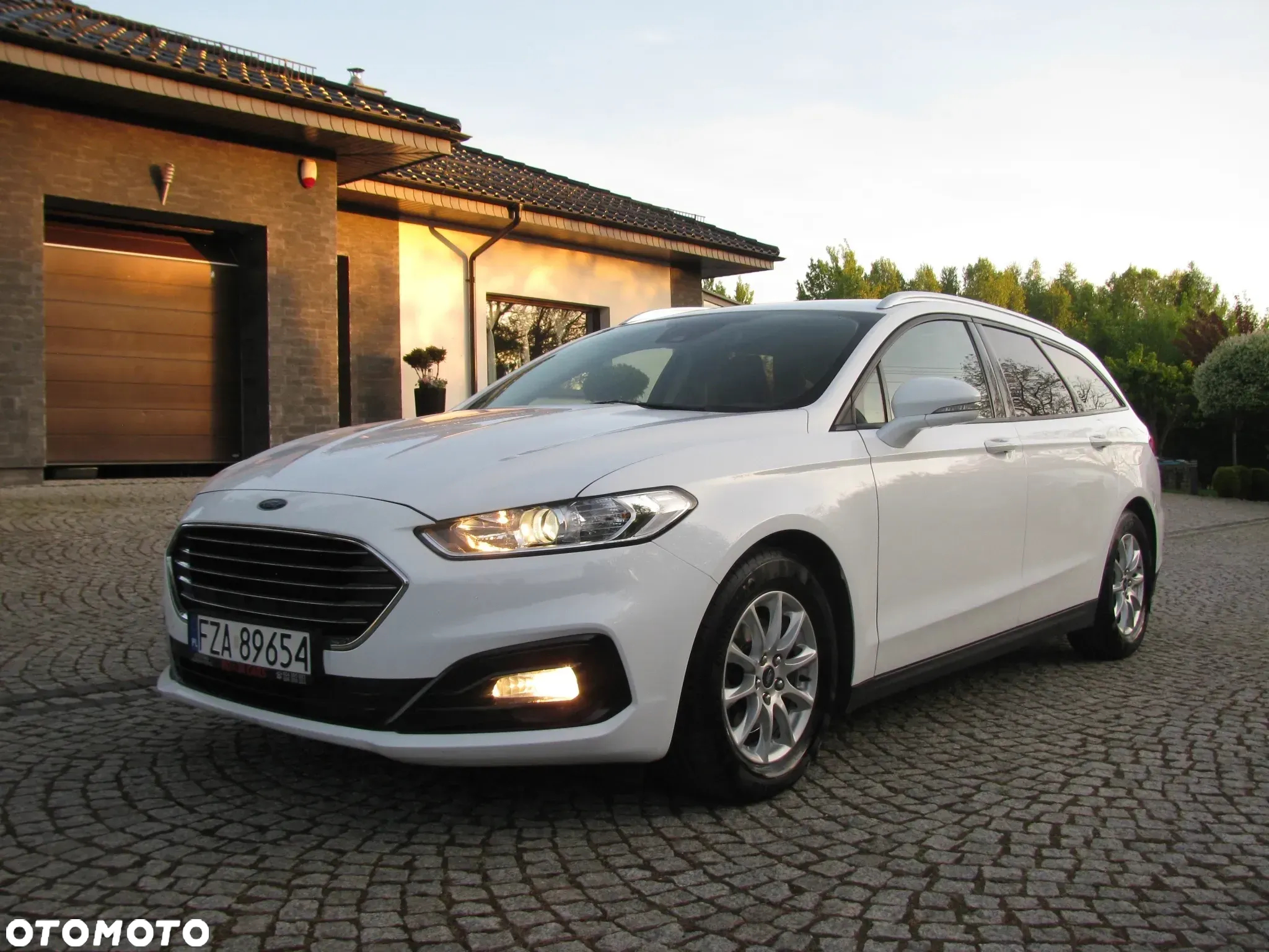 Ford Mondeo - 40