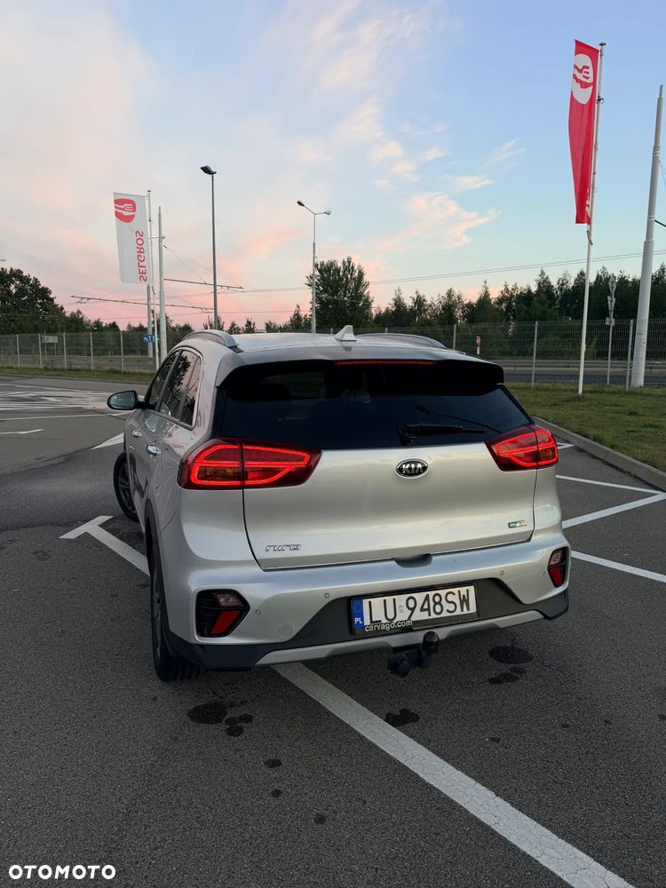 Kia Niro 1.6 GDI Plug-in Hybrid M - 13