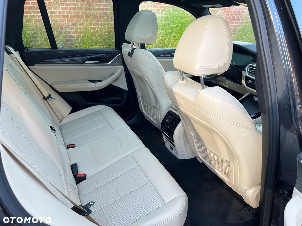 BMW X3 M M40i - 30