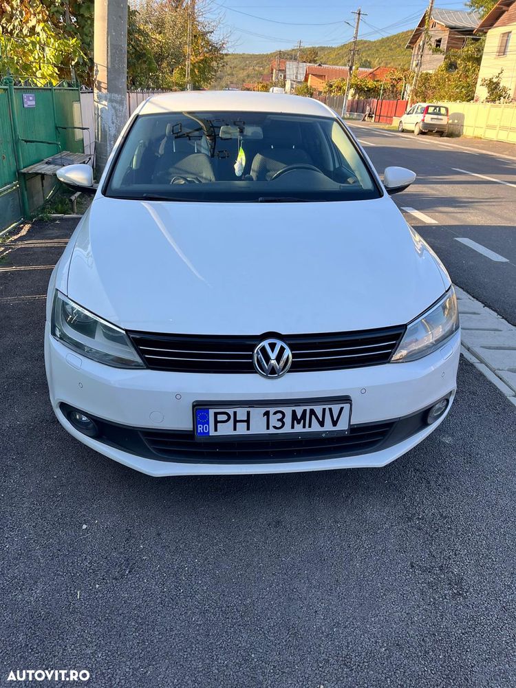 Volkswagen Jetta 1.2 TSI Comfortline - 12