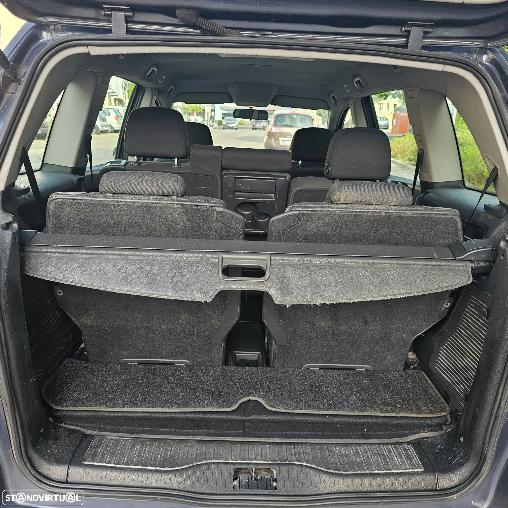Opel Zafira 1.7 CDTi EcoFLEX - 25