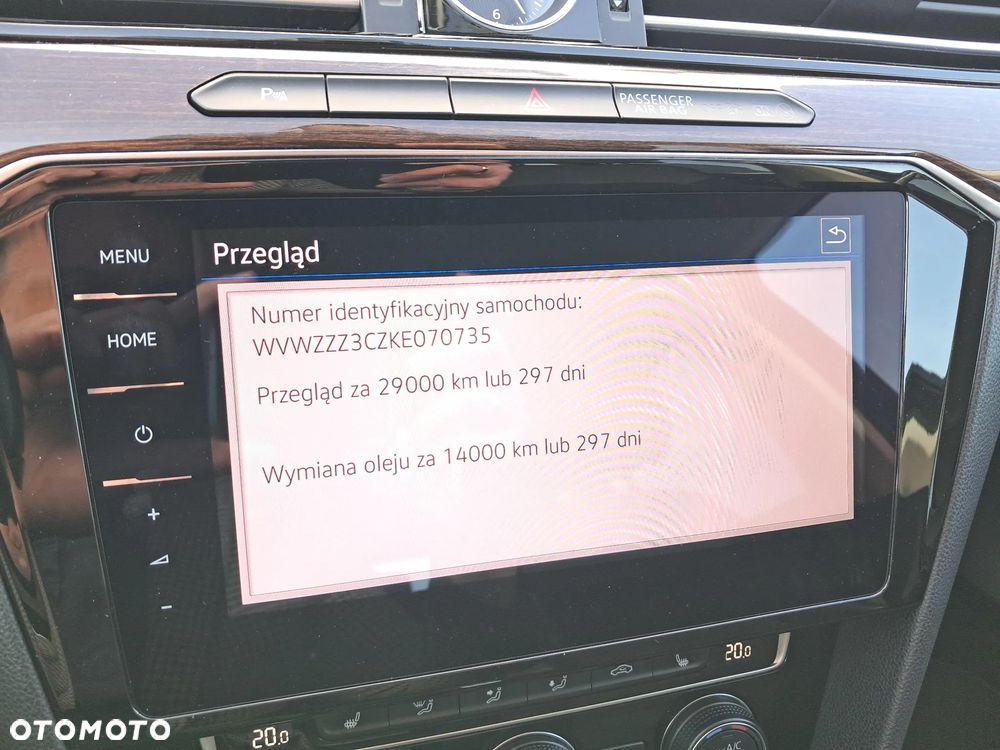Volkswagen Passat - 25
