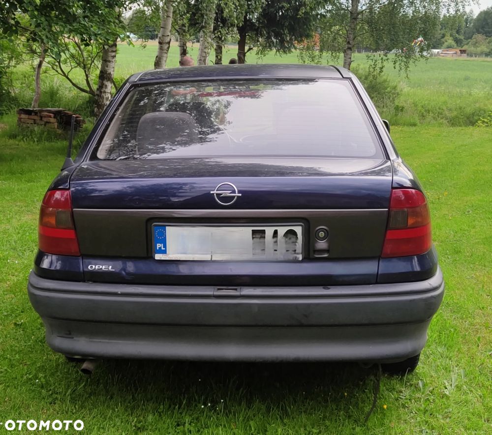 Opel Astra 1.4 Base - 4