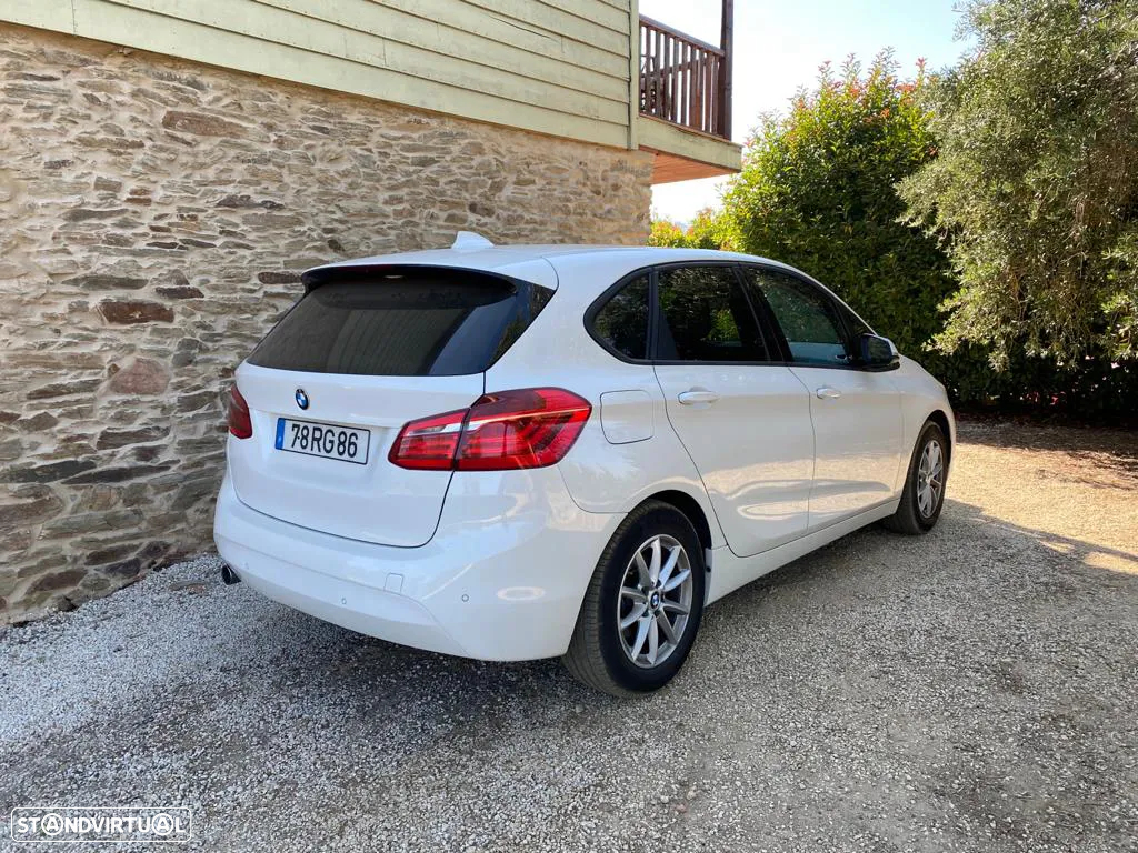 BMW 216 Active Tourer - 8