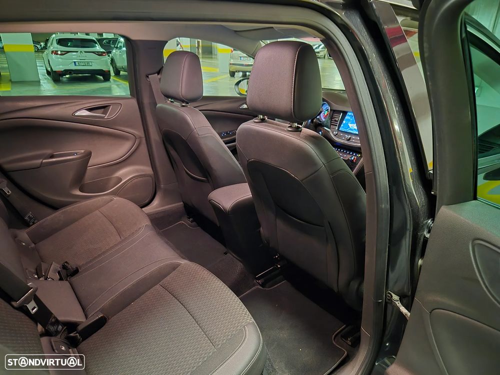 Opel Astra Sports Tourer 1.6 CDTI Innovation S/S - 33