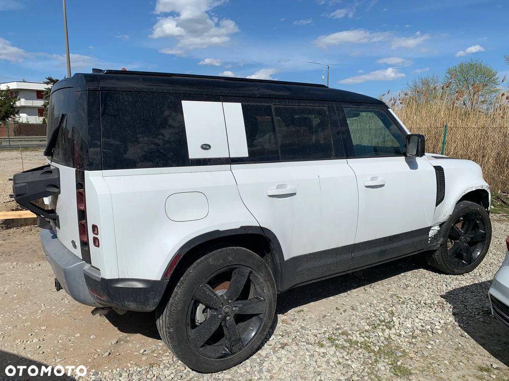 Land Rover Defender 110 P300 - 1